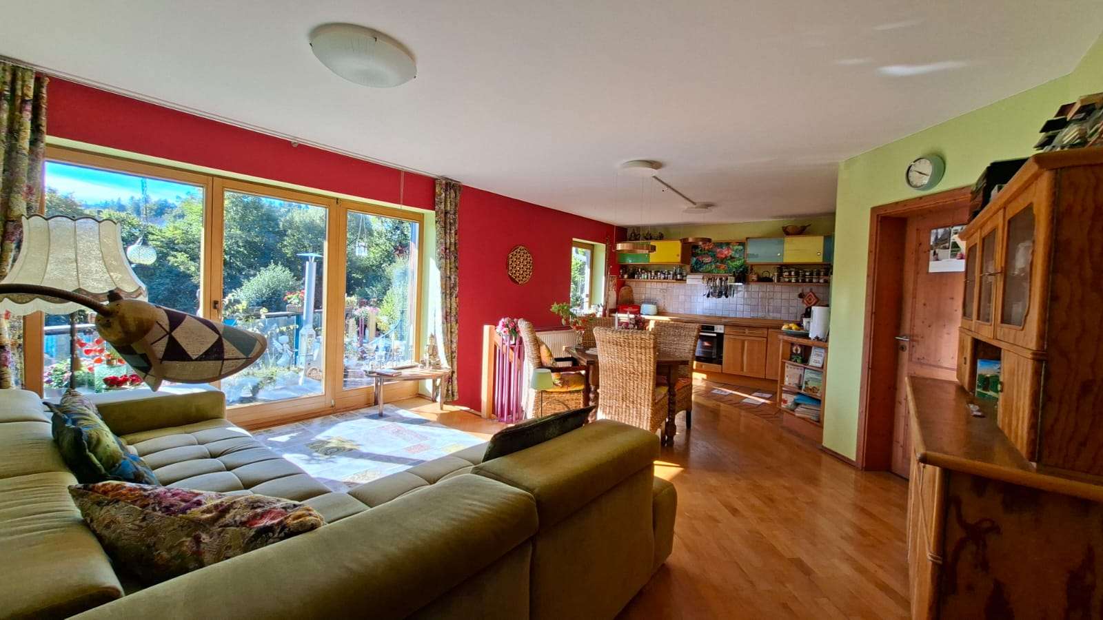 Immobilie in Nümbrecht - Großzügiges Einfamilienhaus mit viel Potenzial und weitläufigem Garten in ruhiger Lage von Nümbrecht - Bild 11