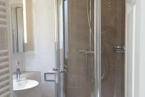 Zwei-Zimmer-Wohnung in saniertem Altbau in Linden-Nord – 30451 Linden-Nord, Hannover – Vorschaubild 11