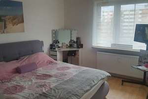 Helle, ruhige sonnige 2-Zimmer Wohnung im 3. OG/Hochhaus mit Balkon in Nürnberg-Langwasser – Wettersteinstraße 51, 90471 Langwasser Nordwest, Nürnberg – Vorschaubild 8