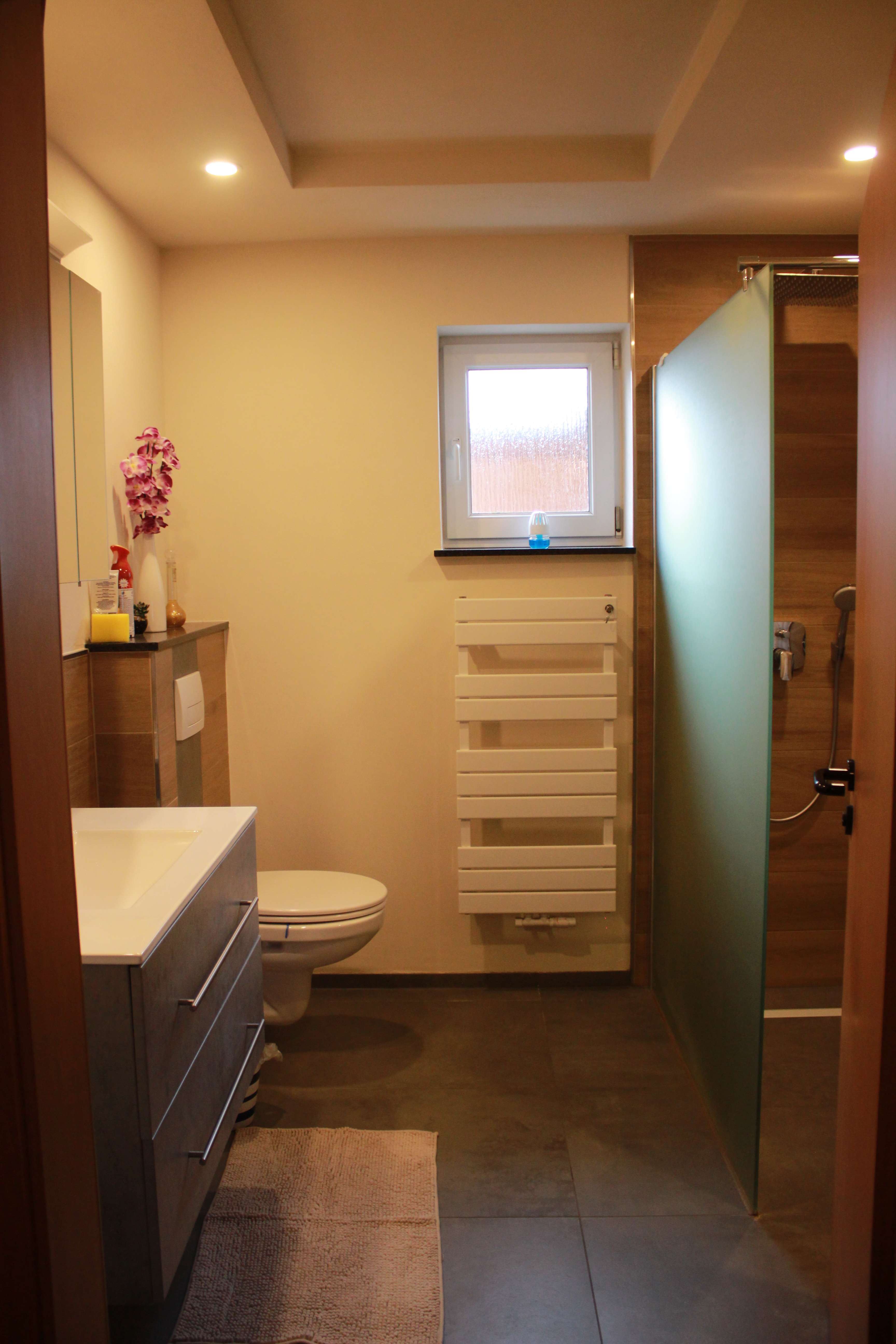 Immobilie in Unzenberg - Geräumiges 8-Zimmer-Haus mit Garage in Unzenberg - Bild 7