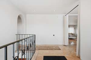Attraktiver und großzügiger Bungalow mit Garten, Garage und Carport in Kapsweyer – Die vollständige Adresse der Immobilie erhältst du vom Anbieter., 76889 Kapsweyer – Vorschaubild 3