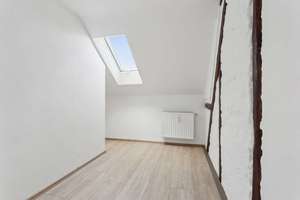 Helle moderne 4ZKB mit EBK im DG sehr zentral in Siegen (Kein Balkon oder Stellplatz) – Die vollständige Adresse der Immobilie erhältst du vom Anbieter., 57074 Siegen, Siegen – Vorschaubild 20