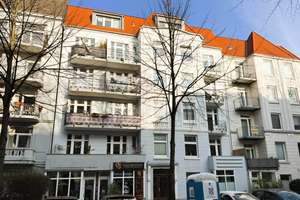 Modernisierte Zwei-Zimmer-Jugendstilwohnung mit Süd-West-Balkon in beliebter Lage von Eimsbüttel!