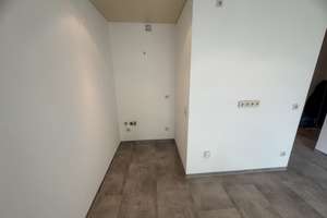 Sanierte 2 Zimmer-Wohnung in Ludwigshafen Mitte mit Balkon – Berliner Straße 48, 67059 Mitte, Ludwigshafen am Rhein – Vorschaubild 4