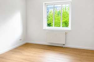 Tolle Wohnung mit sonnigem Balkon, Aufzug & Tiefgarage – Modern wohnen in bester Lage – Richterstraße 3, 9113 Schloßchemnitz, Chemnitz – Vorschaubild 2