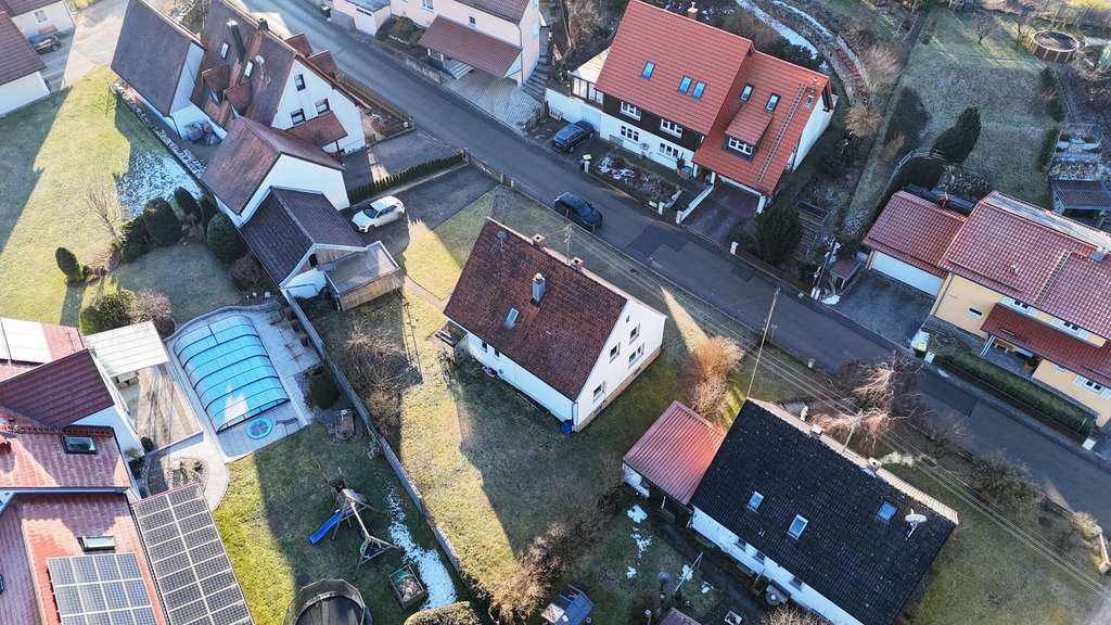 Immobilie in Gerolsbach - Haus mit Potential: Großes Grundstück und vielfältige Möglichkeiten in Gerolsbach - Bild 4