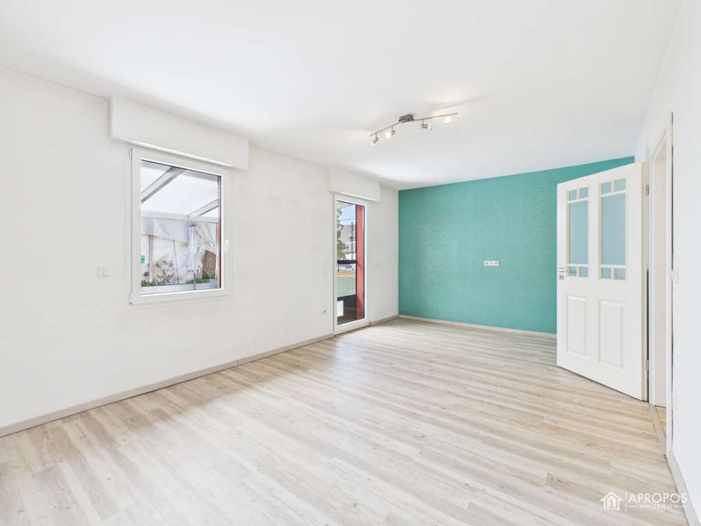 Immobilie in Nettetal - Nett-Netter-Nettetal ! Modernisierte Doppelhaushälfte mit Dachterrasse & Stellplatz - Bild 3