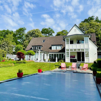 Hochwertig sanierte Villa mit vielseitigen Nutzungsmöglichkeiten