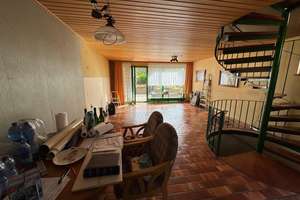 Charmantes Reiheneckhaus mit Garten, Balkon & Dachterrasse in sonniger Lage – Die vollständige Adresse der Immobilie erhältst du vom Anbieter., 71139 Ehningen – Vorschaubild 4