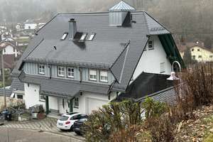 Exklusives Einfamilienhaus mit Personenaufzug und 4 Garagen in 66851 Linden (Pfalz) – Die vollständige Adresse der Immobilie erhältst du vom Anbieter., 66851 Linden – Vorschaubild 2
