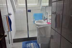 Wohnen mit Charakter: 3,5-Zimmer-Dachgeschosswohnung in Essen-Bedingrade – Labberg 6, 45359 Bedingrade, Essen – Vorschaubild 3