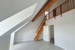 Dachgeschoss-Wohnung auf 2 Ebenen** 4 Zimmer + 2 Bäder + viel Platz – Gisperslebener Straße 41, 99089 Ilversgehofen, Erfurt – Vorschaubild 7