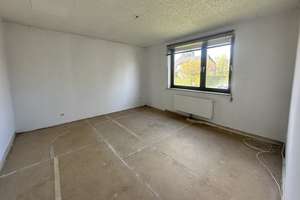 Einfamilienhaus mit vermieteter Einliegerwohnung  – Die vollständige Adresse der Immobilie erhältst du vom Anbieter., 23617 Stockelsdorf – Vorschaubild 9