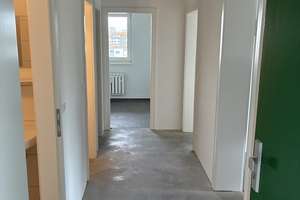 Kleine Wohnung mit Loggia und Dusche // 3.OG Wohnung 4 – Lutonstr. 3, 38444 Detmerode, Wolfsburg – Vorschaubild 9