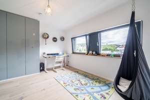Provisionsfrei | Puristisches Townhouse mit viel Sonderausstattung & „Sundowner“ Dachterrasse – Die vollständige Adresse der Immobilie erhältst du vom Anbieter., 82380 Peißenberg – Vorschaubild 14
