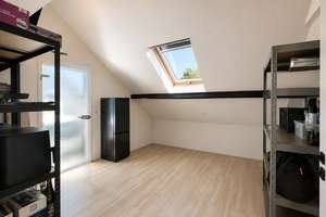 Exklusives Loftflair auf zwei Ebenen: Designküche, Dachterrasse und Weitblick – Die vollständige Adresse der Immobilie erhältst du vom Anbieter., 67551 Heppenheim, Worms – Vorschaubild 14