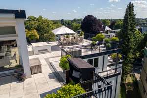 Stilvolles Penthouse auf zwei Wohnebenen in bester Lage