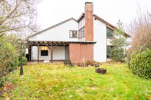 Charmantes Einfamilienhaus mit Einliegerwohnung und großem Potenzial in idyllischer Wohnlage – Die vollständige Adresse der Immobilie erhältst du vom Anbieter., 54317 Gusterath – Vorschaubild 1