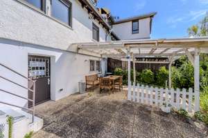 Wohnen im Grünen: Gemütliches Reihenmittelhaus mit großem Garten – Die vollständige Adresse der Immobilie erhältst du vom Anbieter., 70569 Büsnau, Stuttgart – Vorschaubild 16
