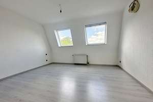 ***SONNIGE 4-Zimmer DG-WOHNUNG MIT RIESIEGEM BALKON & PANORAMABLICK!***Garage inklusive*** – Bankstraße 2a, 41199 Odenkirchen-Mitte, Mönchengladbach – Vorschaubild 18