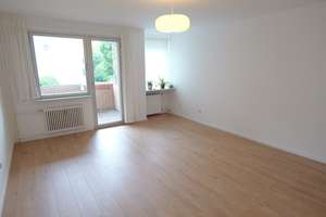Erstbezug nach Sanierung: ruhige 2-Zimmer-Wohnung mit Garage – Die vollständige Adresse der Immobilie erhältst du vom Anbieter., 13403 Reinickendorf (Ortsteil), Berlin – Vorschaubild 2