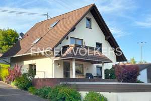 Solides Zweifamilienhaus in ländlicher Lage – Die vollständige Adresse der Immobilie erhältst du vom Anbieter., 56276 Stebach – Vorschaubild 1
