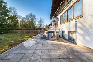 München-Fasanerie: Großzügiges Einfamilienhaus mit Pool, Garten & viel Platz für die Familie – München – Vorschaubild 13