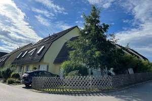 Charmantes Reihenendhaus mit Garage und Stellplatz – ideal für Familien! – Die vollständige Adresse der Immobilie erhältst du vom Anbieter., 9247 Röhrsdorf, Chemnitz – Vorschaubild 1