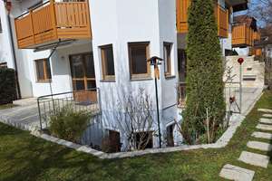 Lichtdurchflutete 3 Zi-Garten-Maisonette-Wohnung in ruhiger Lage – Die vollständige Adresse der Immobilie erhältst du vom Anbieter., 81827 Waldtrudering, München – Vorschaubild 1