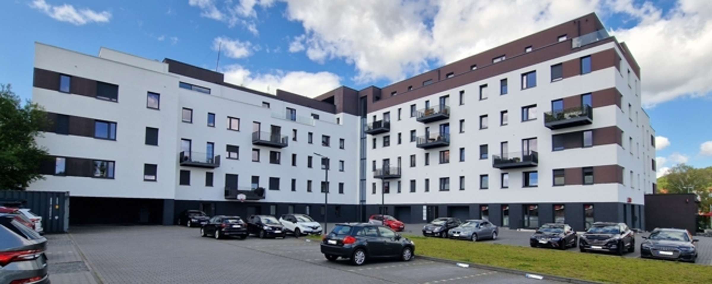 Luxuriöse 3-Zimmer-Penthouse-Wohnung mit geräumiger Wohnküche und großer Dachterrasse in Worbis