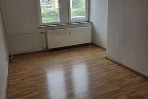 Zentrumnahe WG geeignete 5-Zimmer-Wohnung in Dresden