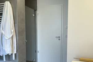 Stadtvilla: Helle 2-Zimmer-Wohnung mit komfortabler Einbauküche und Tiefgaragenplatz – Neuhofstraße 36, 41061 Eicken, Mönchengladbach – Vorschaubild 25