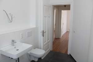 Wunderschöne sanierte  Altbauwohnung mit Balkon in St. Lorenz  Nord – 23554 Sankt Lorenz Nord, Lübeck – Vorschaubild 25