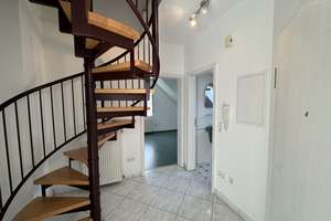 Zweifamilienhaus mit viel Platz und sonnigem Garten! – Die vollständige Adresse der Immobilie erhältst du vom Anbieter., 66892 Bruchmühlbach-Miesau – Vorschaubild 13