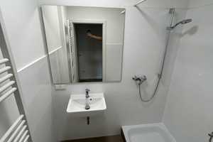 2024 kernsanierte 1-Zimmer-Wohnung inkl. EBK (1 ZKDB), separate Abstellkammer in Rath/Heumar, Köln – Köln – Vorschaubild 4