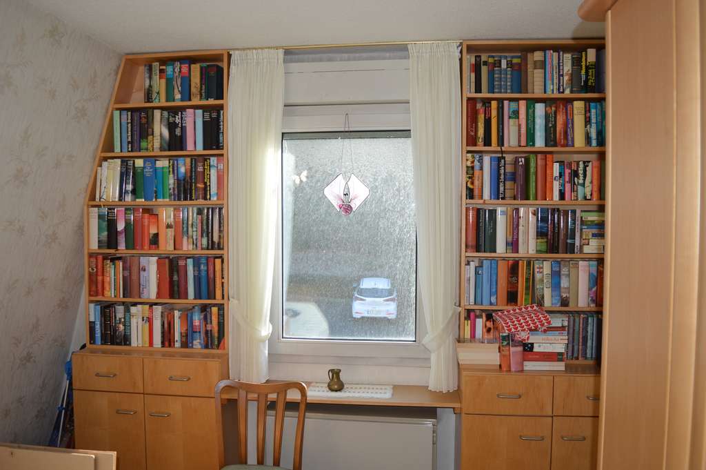 Immobilie in Kürten - Von PRIVAT 
Ein- bzw. Zweifamilienhaus mit Garage in Kürten Biesfeld - Bild 3