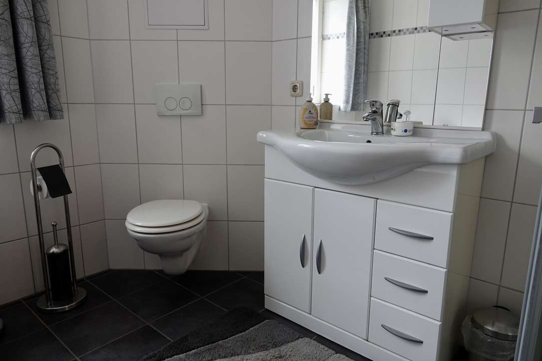 Immobilie in Ballenstedt - Vermietete Eigentumswohnung im Baudenkmal wartet auf Sie! - Bild 5