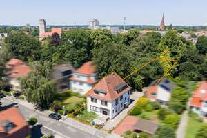 Charaktervolles Mehrparteienhaus mit Modernisierungspotenzial in zentraler Stadtlage von Delmenhorst – Die vollständige Adresse der Immobilie erhältst du vom Anbieter., 27749 Südliche Stadtmitte, Delmenhorst – Vorschaubild 11