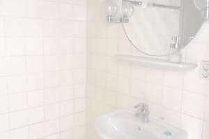 Beuel-Vilich,  3 Zimmerwohnung mit Terrasse und Garten im Zweiparteienhaus – Die vollständige Adresse der Immobilie erhältst du vom Anbieter., 53225 Schwarzrheindorf/Vilich-Rheindorf, Bonn – Vorschaubild 17