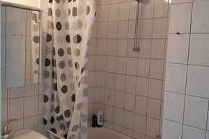 geräumige 2 Zimmer Wohnung im DG ab sofort zu vermieten – Luisenstraße 27, 47799 Krefeld – Vorschaubild 10