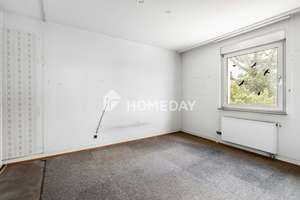 Doppelhaushälfte mit Garten, 5 Zimmern und Ausbaupotenzial in Stuttgart Zuffenhausen – Die vollständige Adresse der Immobilie erhältst du vom Anbieter., 70435 Zuffenhausen-Schützenbühl, Stuttgart – Vorschaubild 12