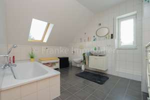 *Reserviert* - Niedersedlitz - 2005 erbautes, bezugsfreies Einfamilienhaus mit Garage – Bornaer Weg 5, 1257 Niedersedlitz, Dresden – Vorschaubild 21