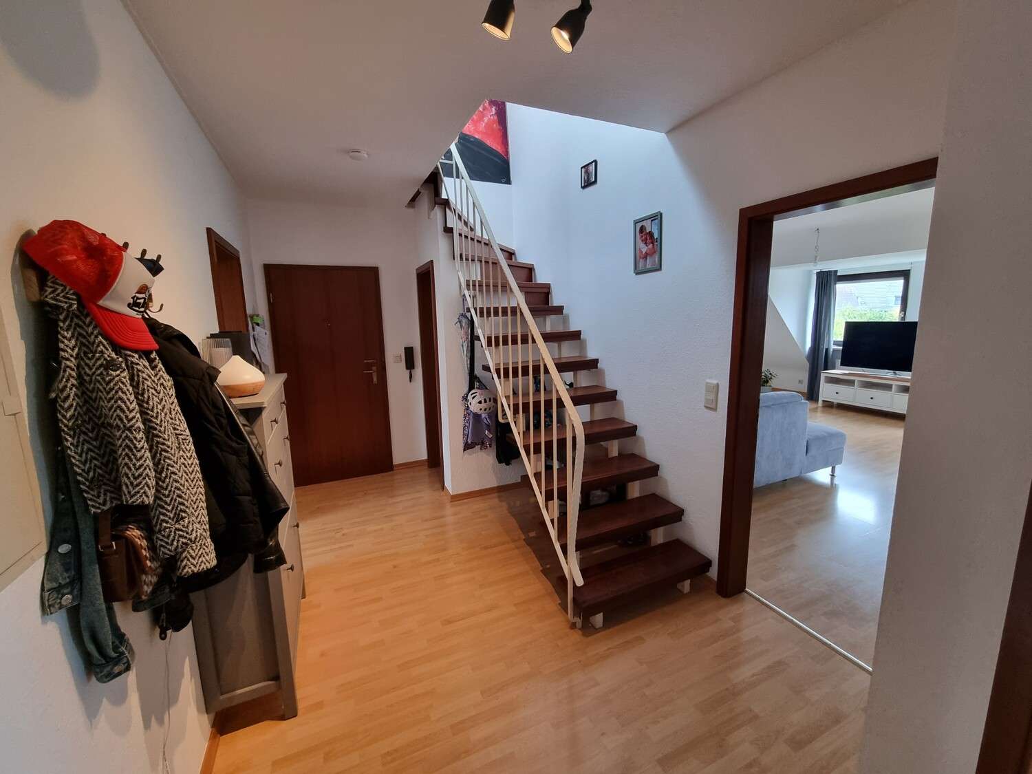 Immobilie in Altdorf bei Nürnberg - 4-Zimmer-DG-Maisonette-ETW mit Loggia, großer Garage und Stellplatz in zentraler Altdorf-Wohnlage - Bild 6