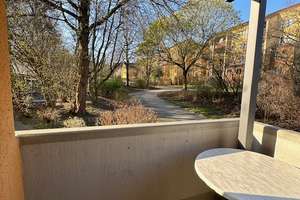 Stilvolle 2-Zimmer Wohnung im Hochparterre mit Süd-Loggia, Einbauküche und PKW-Stellplatz – Die vollständige Adresse der Immobilie erhältst du vom Anbieter., 38444 Westhagen, Wolfsburg – Vorschaubild 3