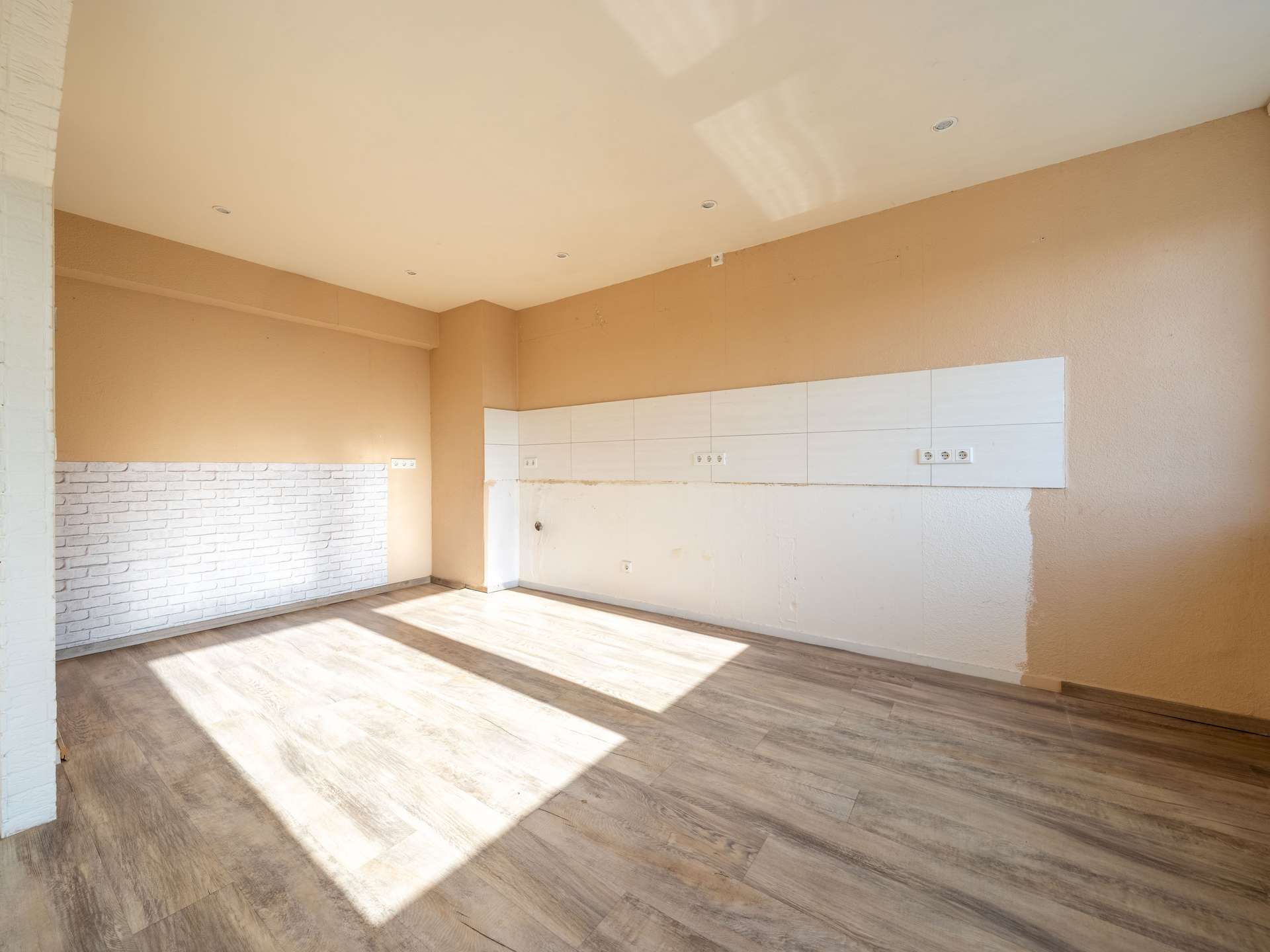 Immobilie in Bottrop - Barrierearme 2,5-Zimmer-Wohnung mit Aufzug und zwei Balkonen in zentraler Innenstadtlage - Bild 8