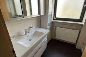 Stuttgart Feuerbach – Lichtdurchflutete 3 Zimmer Wohnung mit Balkon & Garage – Die vollständige Adresse der Immobilie erhältst du vom Anbieter., 70469 Lemberg/Föhrich, Stuttgart – Vorschaubild 7
