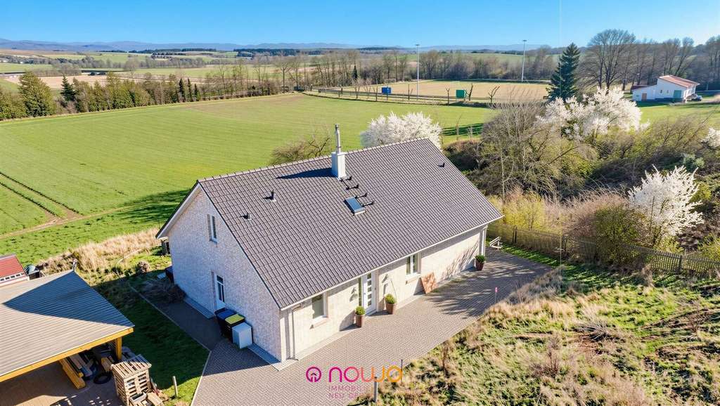 Immobilie in Hedeper - Wohnen mit Weitblick – Einfamilienhaus in Feldrandlage mit Harzpanorama - Bild 0