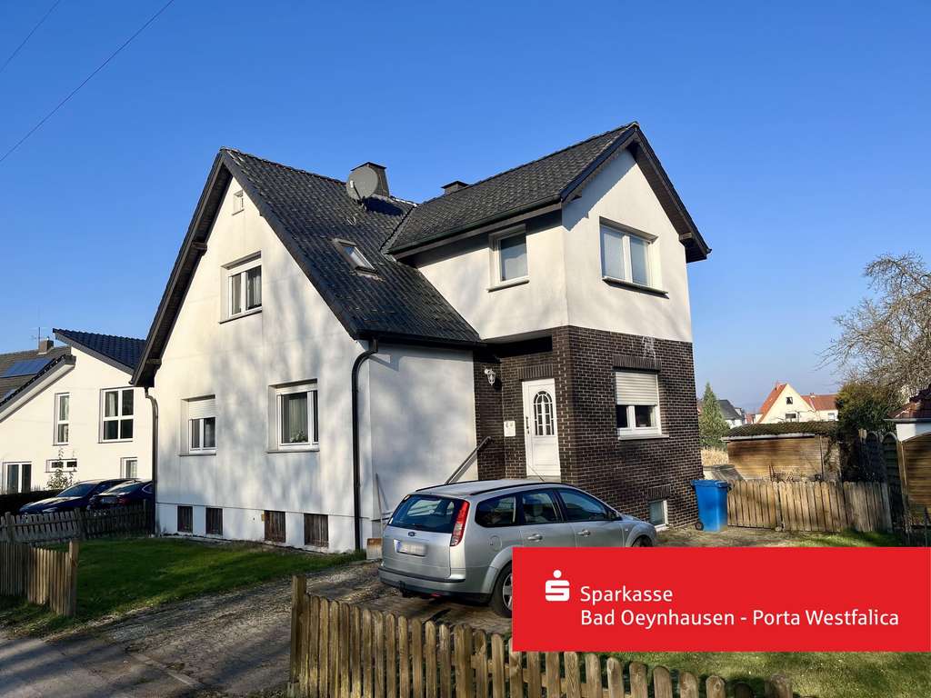 Immobilie in Bad Oeynhausen - Ein Haus mit viel Potenzial, Platz und Perspektive  - Bild 0