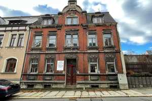 entkerntes Mehrfamilienhaus mit 5 Eigentumswohnungen zum Sanieren in Falkenstein – Vogtlandkreis – Vorschaubild 1