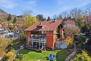 Großzügige Villa mit Einliegerwohnung, Pool und Panoramablick am Fuße der Achalm – Die vollständige Adresse der Immobilie erhältst du vom Anbieter., 72760 Reutlingen-Mitte, Reutlingen – Vorschaubild 3